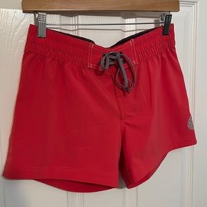 Stio Women’s boardshorts 4”